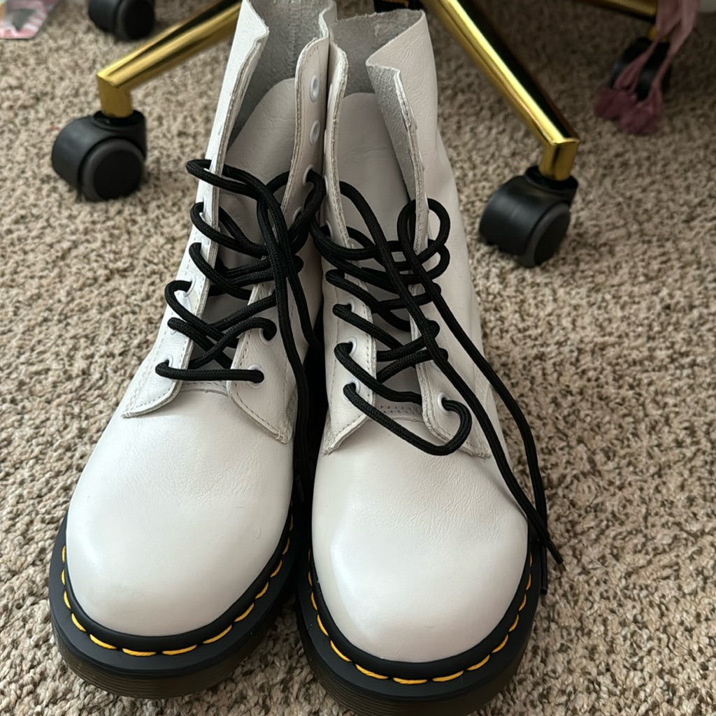 Brand New Dr Martens Combat Boots